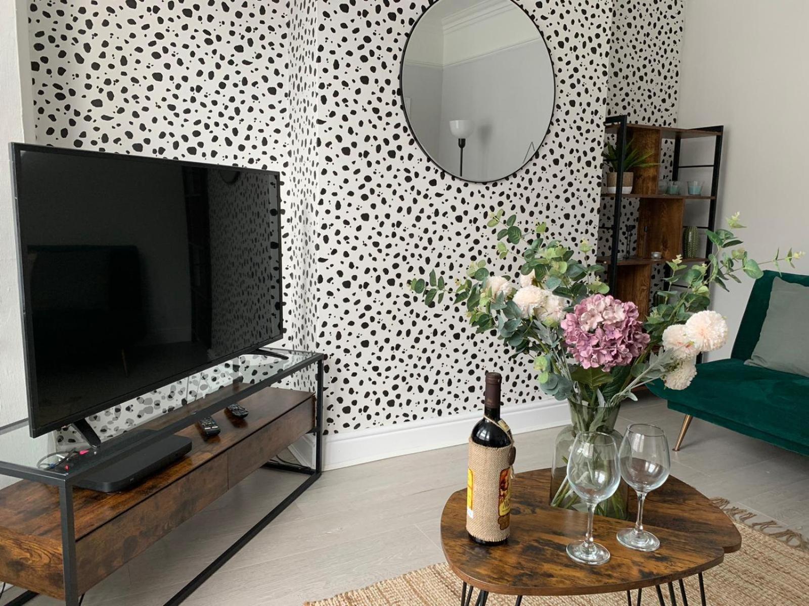 노샘프턴 House Of Cosy Dots 빌라 객실 사진